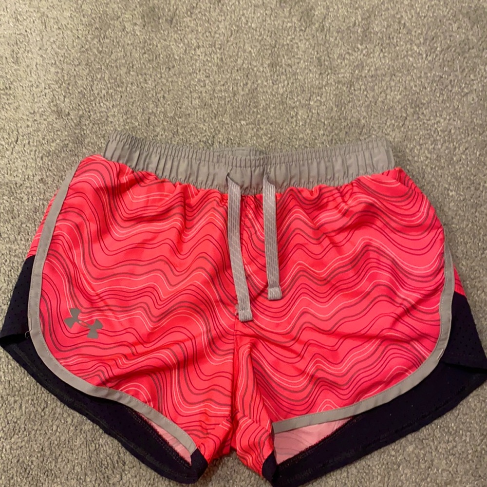 Under armour girls shorts (size 7/8 kids)